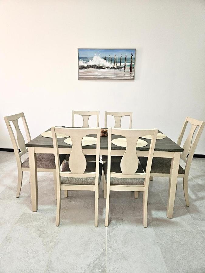 New Built Condo Minutes To Beach! 푸에르토페나스코 외부 사진